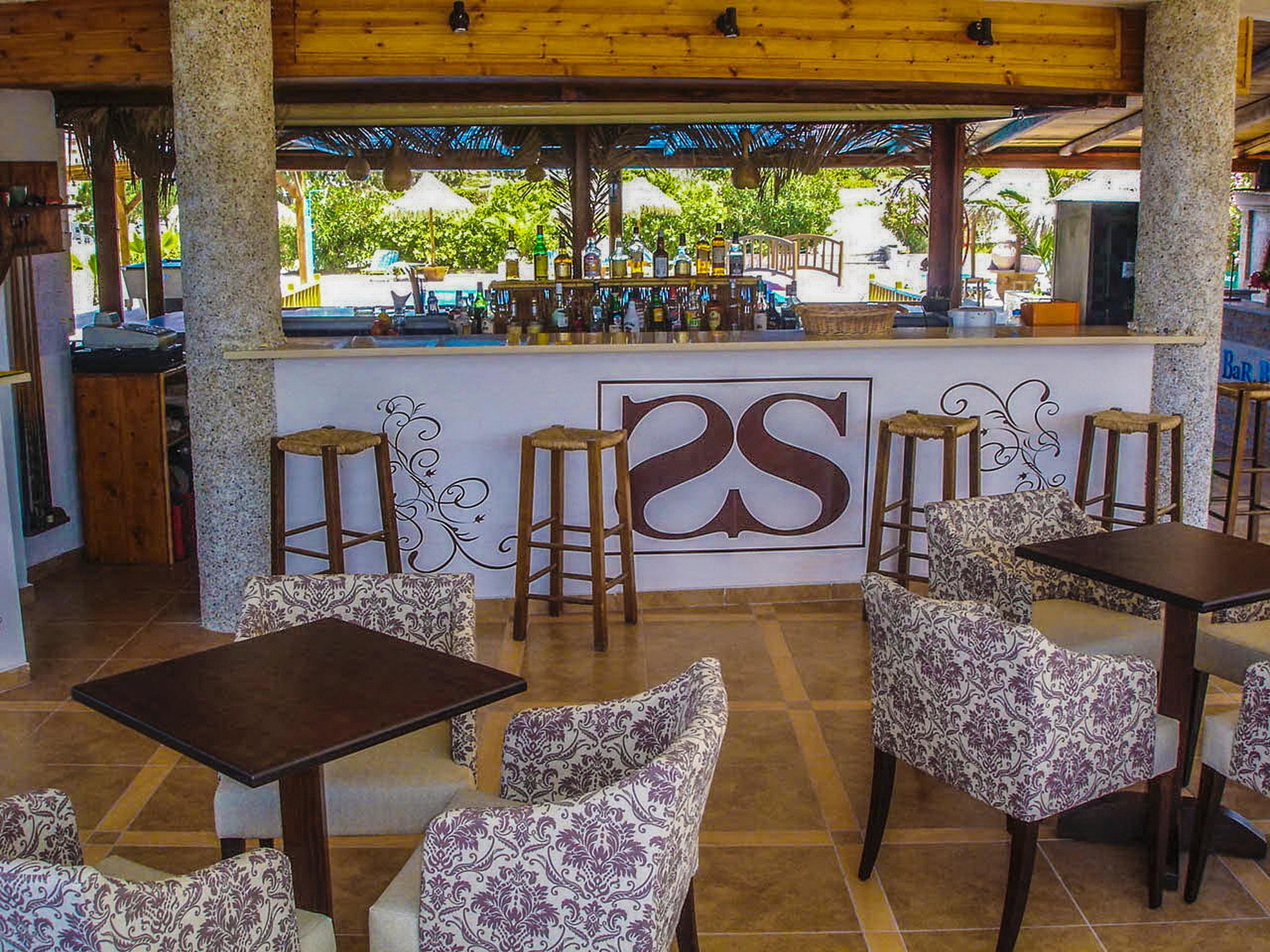 Spiros-Soula Family Hotel & Apartments Agia Pelagia  Buitenkant foto