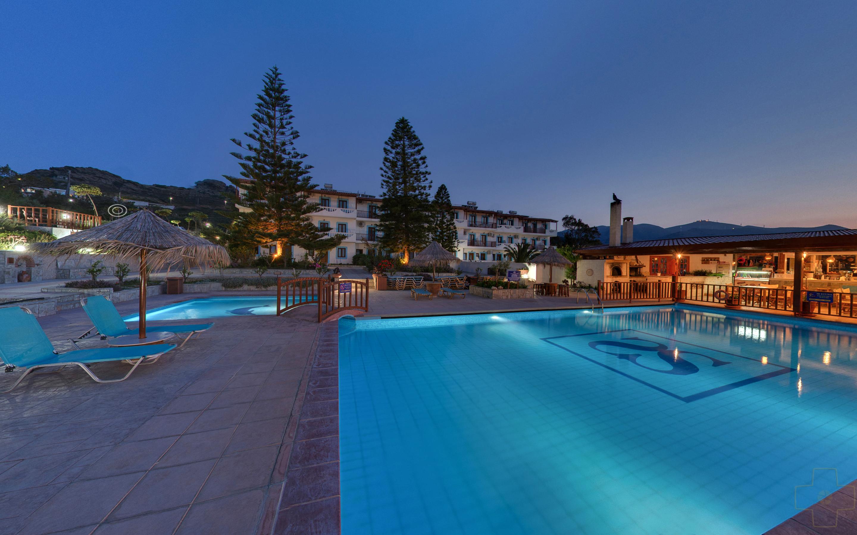 Spiros-Soula Family Hotel & Apartments Agia Pelagia  Buitenkant foto
