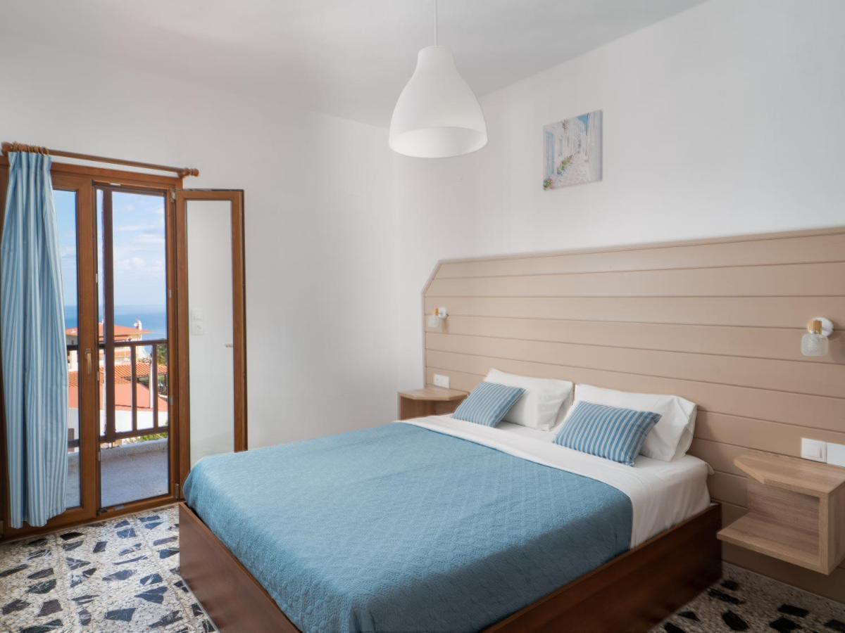 Spiros-Soula Family Hotel & Apartments Agia Pelagia  Buitenkant foto