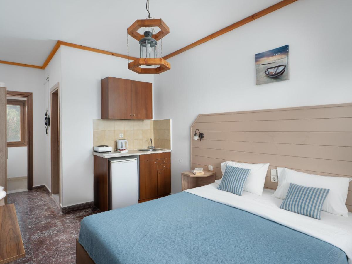 Spiros-Soula Family Hotel & Apartments Agia Pelagia  Buitenkant foto