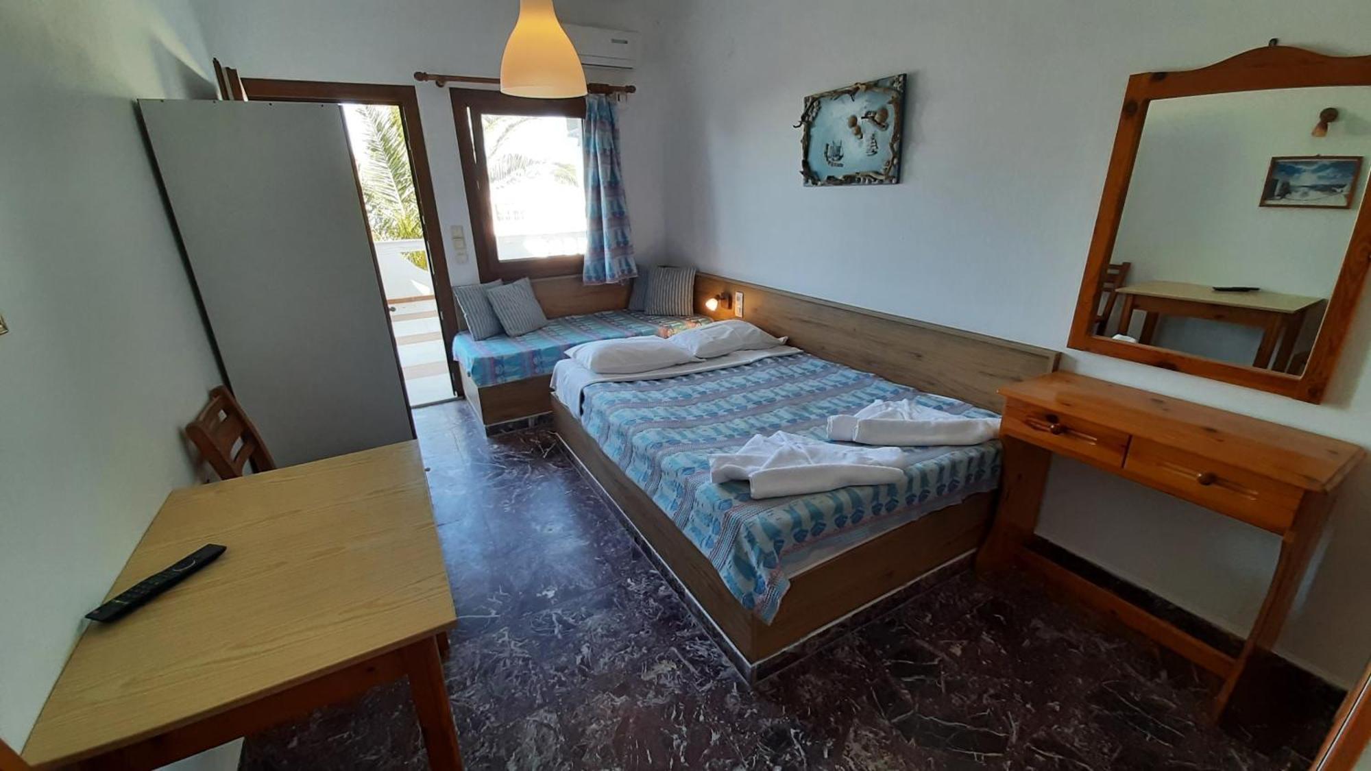 Spiros-Soula Family Hotel & Apartments Agia Pelagia  Kamer foto